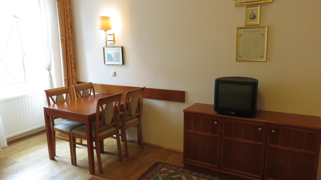 Residenz Appartements Bad Gastein Bagian luar foto